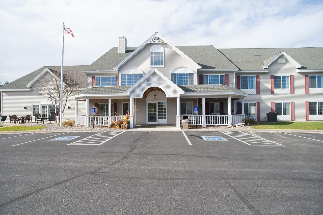 Country Inn Walker Exterior photo